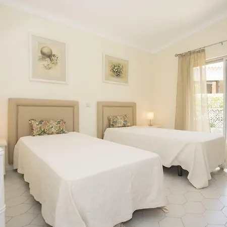 Casa Dos Amigos וילה